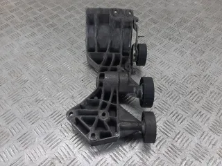 A6402021040 Кронштейн генератора Mercedes B W245 Арт AG1100885, вид 1