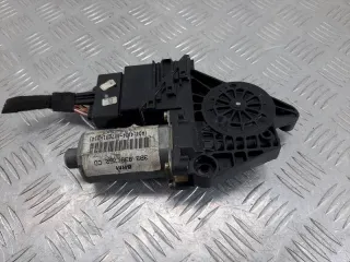 3B9839752CD моторчик стеклоподъемника задний правый Volkswagen Passat B5 Арт AG1093757, вид 3