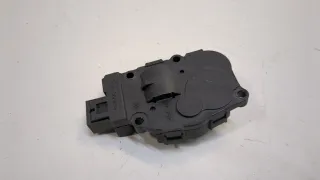 A2219066900 Моторчик заслонки печки Mercedes E C207 Арт 20282616, вид 1