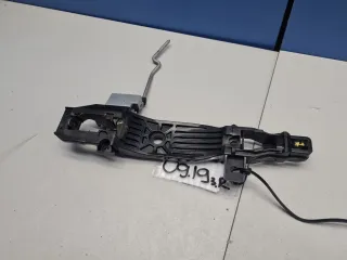 GS1D7242XC Кронштейн ручки двери задней правой Mazda 6 2 Арт Z349442