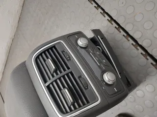 7L6863243K,7L6863284B,7L6863216D Консоль салона (кулисная часть) Volkswagen Touareg 1 Арт 20284067, вид 5