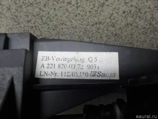 2218200072 Mercedes Benz Замок лючка бензобака Mercedes S W221 Арт E30514650, вид 4