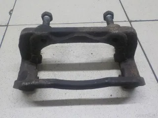 2044210794 Mercedes Benz Скоба суппорта переднего Mercedes C W204 Арт E31159041, вид 3
