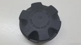 17117639020 BMW Крышка расширительного бачка BMW 7 F01/F02 Арт E70770082, вид 1