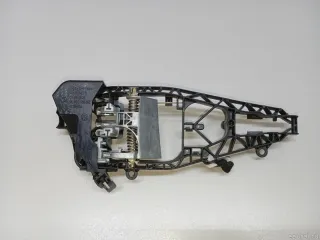 51217293185 BMW Кронштейн ручки BMW X5 F15 Арт E23423781, вид 6