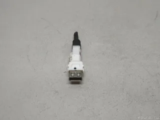 84109390501 BMW Разъем AUX / USB BMW 5 G30/G31 Арт E22910408, вид 6