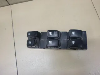 935701F610SS Hyundai-Kia Блок управления стеклоподъемниками Kia Sportage 2 Арт E100218725, вид 1