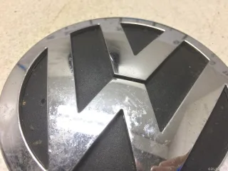 3C9853630 VAG Эмблема на крышку багажника Volkswagen Passat B6 Арт E90420365, вид 3