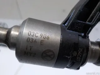 03C906036E VAG Распределитель впрыска (инжектор) Volkswagen Golf 5 Арт E41229278, вид 4