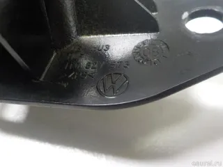 1T0827573C VAG Вставка замка багажника Volkswagen Jetta 5 Арт E52082874, вид 8