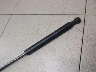 51237008745 BMW Амортизатор капота BMW 5 E60/E61 Арт E100401846, вид 3