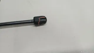 7P6827550 VAG Амортизатор крышки багажника Volkswagen Touareg 2 Арт E103097117, вид 2