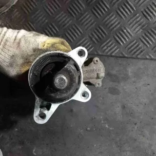 ys4u11000db Стартер   Ford Focus 1 Арт F2S4G1, вид 3