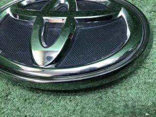 753100K080 Эмблема решетки радиатора  нв Toyota Fortuner 2 Арт 0000007779121, вид 19