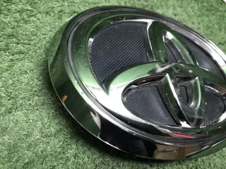 753100K080 Эмблема решетки радиатора  нв Toyota Fortuner 2 Арт 0000007779121, вид 24