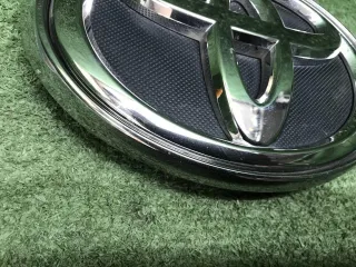 753100K080 Эмблема решетки радиатора  нв Toyota Fortuner 2 Арт 0000007779121, вид 7