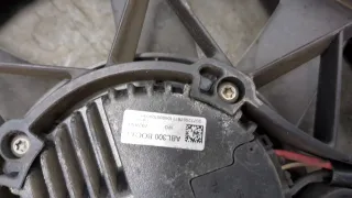 20842242,22951192 Вентилятор радиатора Opel Ampera Арт 20310614, вид 2