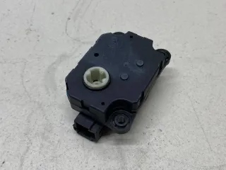 13332583 GM Моторчик заслонки отопителя Chevrolet Cruze J300 restailing Арт E95733578, вид 8