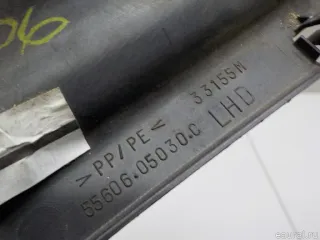 5560605030 Toyota Накладка (кузов внутри) Toyota Avensis 2 Арт E41216321, вид 3