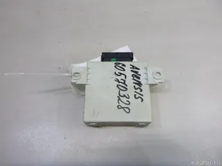 8594005020 Toyota Реле стеклоочистителей Toyota Avensis 2 Арт E60570328, вид 3