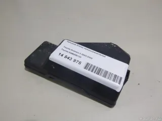 8266205120 Toyota Крышка блока предохранителей Toyota Avensis 2 Арт E14543975, вид 1