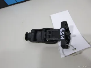 858233 Citroen-Peugeot Замок бокового стекла Citroen Berlingo 3 Арт E48310750, вид 3