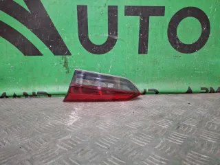 60U945308A, 1 Фонарь внутренний Skoda Rapid Арт ARM371330