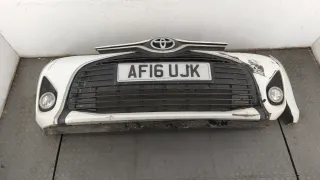 531110D810,527190D900,531210D250 Решетка радиатора Toyota Yaris 3 Арт 11347486, вид 1