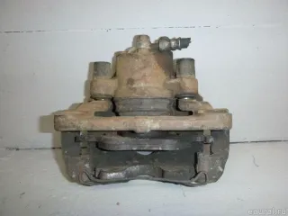 477300D070 Toyota Суппорт тормозной передний правый Toyota Yaris 3 Арт E60046724, вид 2