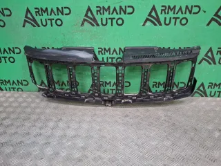 68258419AC, 68258419AA, 7 решетка радиатора Jeep Grand Cherokee IV (WK2) Арт ARM371847