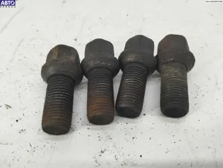 8D0601139D Болт колесный (гайка колесная) Volkswagen Bora Арт 54979025, вид 1