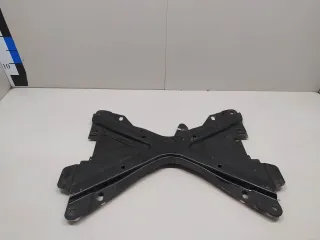 BCJH563AXD Mazda Кронштейн передней балки Mazda 3 BP Арт E23233230, вид 1