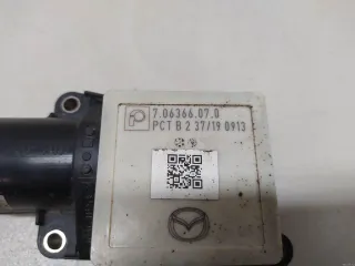 Заслонка глушителя Mazda 3 BP Арт E23231340, вид 2