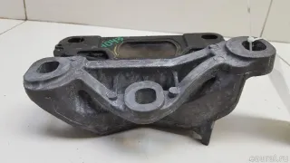 BDGH39070 Mazda Опора КПП правая Mazda 3 BP Арт E70695035, вид 3
