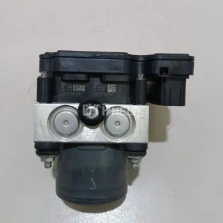 T2H10331 Блок ABS (насос) Jaguar F-Pace Арт AM23764103, вид 4