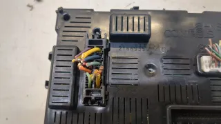 284B2EM03B Блок бортовой сети Nissan Note E11 Арт 20342990, вид 2