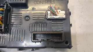 284B2EM03B Блок бортовой сети Nissan Note E11 Арт 20342990, вид 3