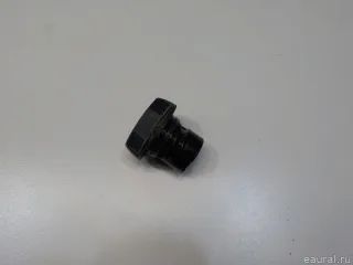 68068533AA Chrysler Крышка масляного стакана Chrysler 300C 3 Арт E41234506