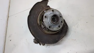 7L6505436B Кулак задний правый Volkswagen Touareg 1 Арт 11363294