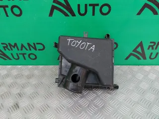 1770525060 корпус воздушного фильтра Toyota Camry XV70 Арт ARM280372