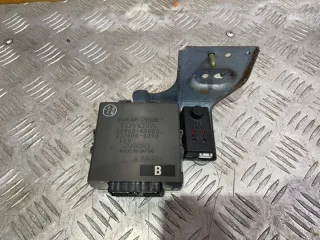 8996048050 Блок управления фары Lexus RX 2 Арт MA130246