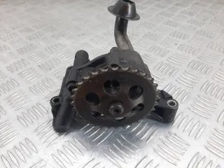 06A115105 Насос масляный Volkswagen Golf 4 Арт AG1101155, вид 1