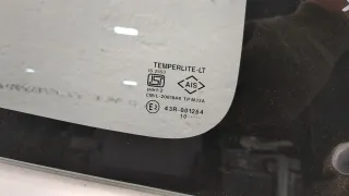 8454AM68KA0 Стекло двери задней правой Suzuki Alto HA25 Арт 11378011, вид 3