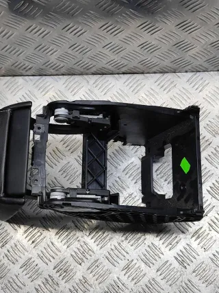 1Z0864207D Подлокотник Skoda Octavia A5 Арт 51824, вид 3