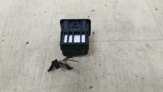 A2538206200 Разъем AUX / USB Mercedes GLC X253 Арт W43476, вид 2