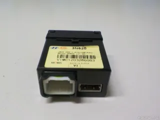 961203N820 Hyundai-Kia Адаптер USB сетевой Hyundai Equus 2 Арт E51949841, вид 7