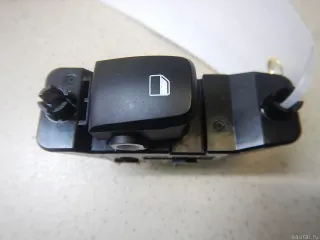 93581J9000 Hyundai-Kia Кнопка стеклоподъемника Hyundai Kona Арт E95596517