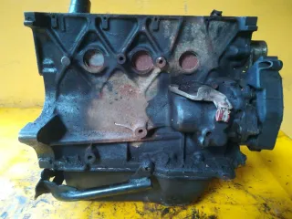 F3NL740 Блок цилиндров Renault 19 2 Арт 150732, вид 1