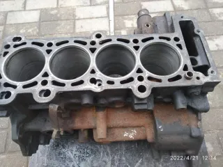 08E90, C8S1A 6015 Блок цилиндров Ford Sierra Арт 152118, вид 1