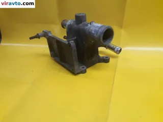 3S468K556AA, 6G9G8K556AA Фланец (тройник) системы охлаждения Ford Focus 2 Арт 132129, вид 2